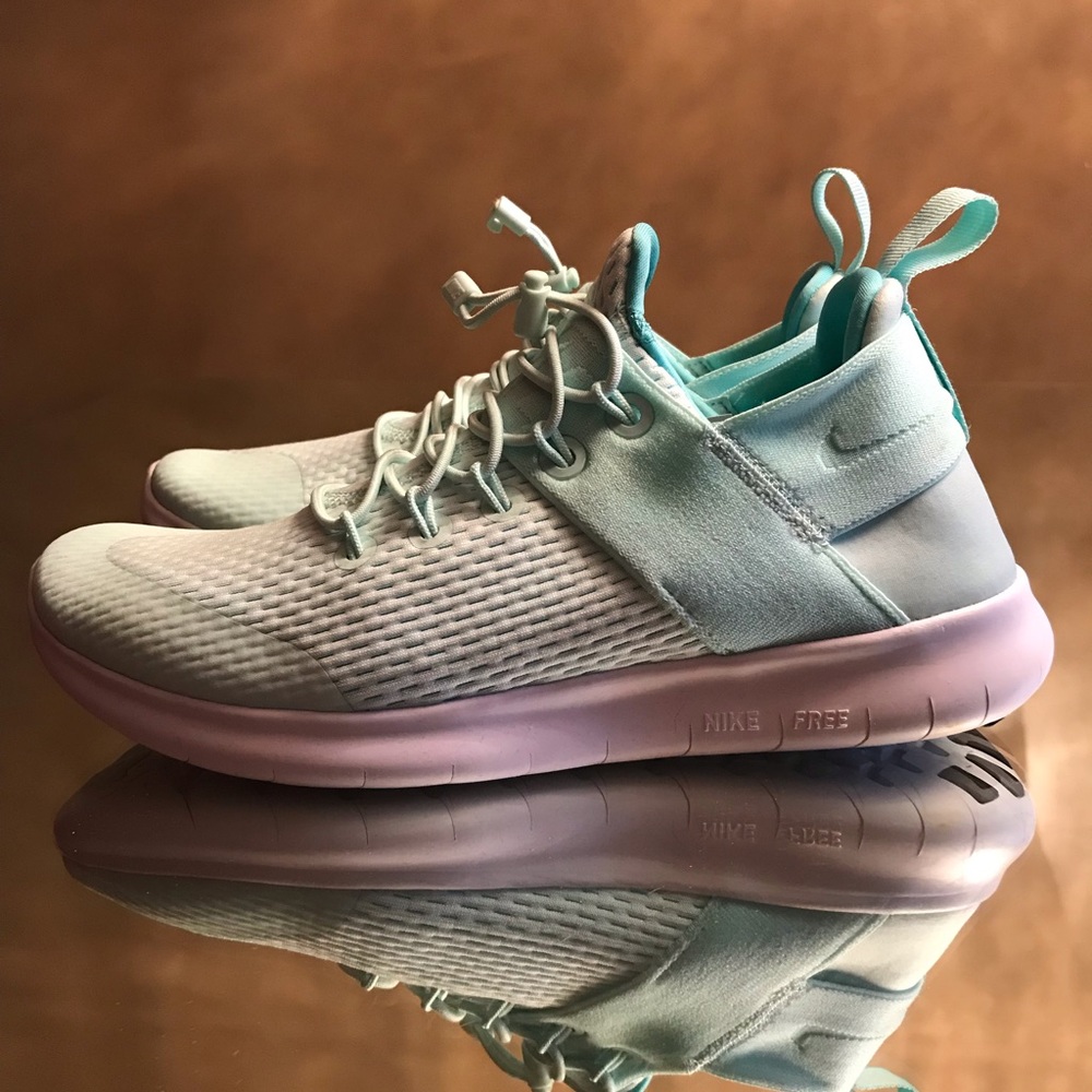 Nike Women’s Free Run Commuter